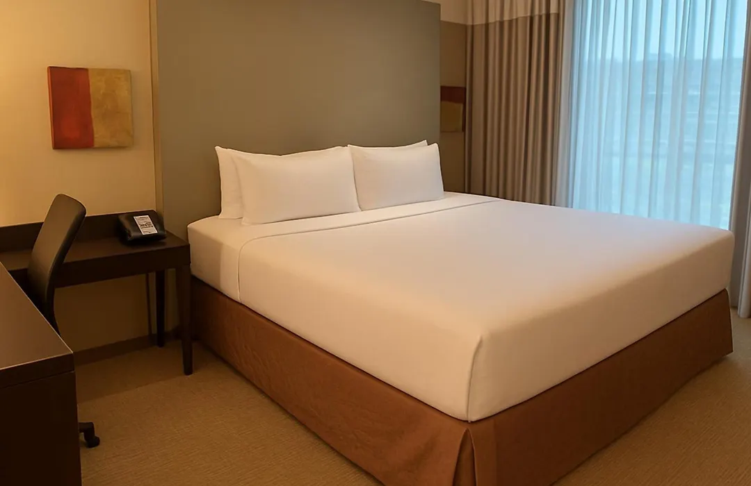 Crowne Plaza - Chicago West Loop By Ihg-1