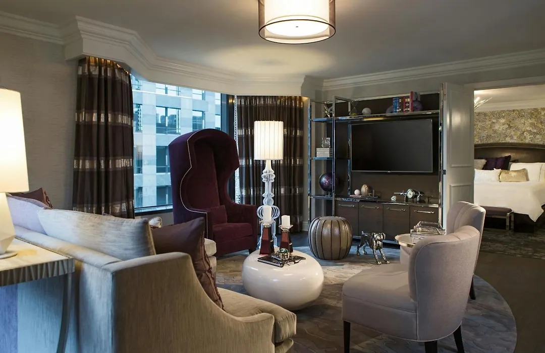 Renaissance Chicago Downtown Hotel-1