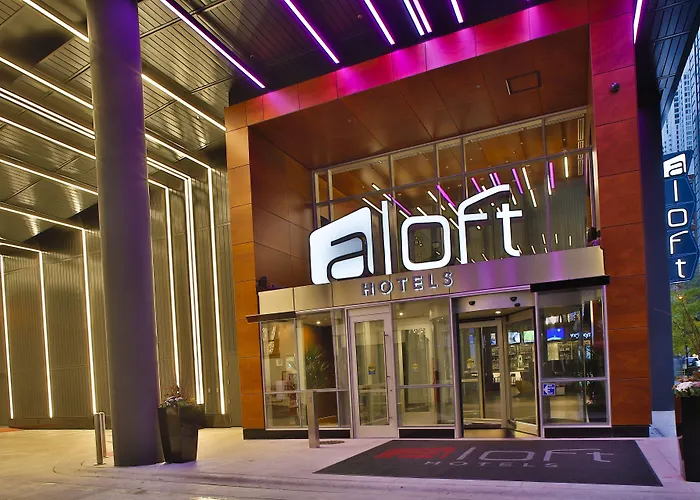Aloft By Marriott Chicago Mag Mile Hotel